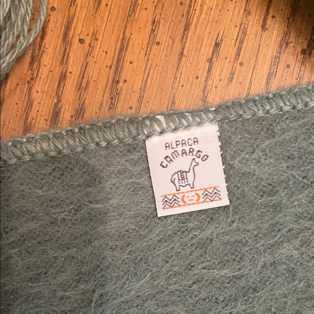 Alpaca Camargo scarf‎ with fringe - Picture 7 of 11